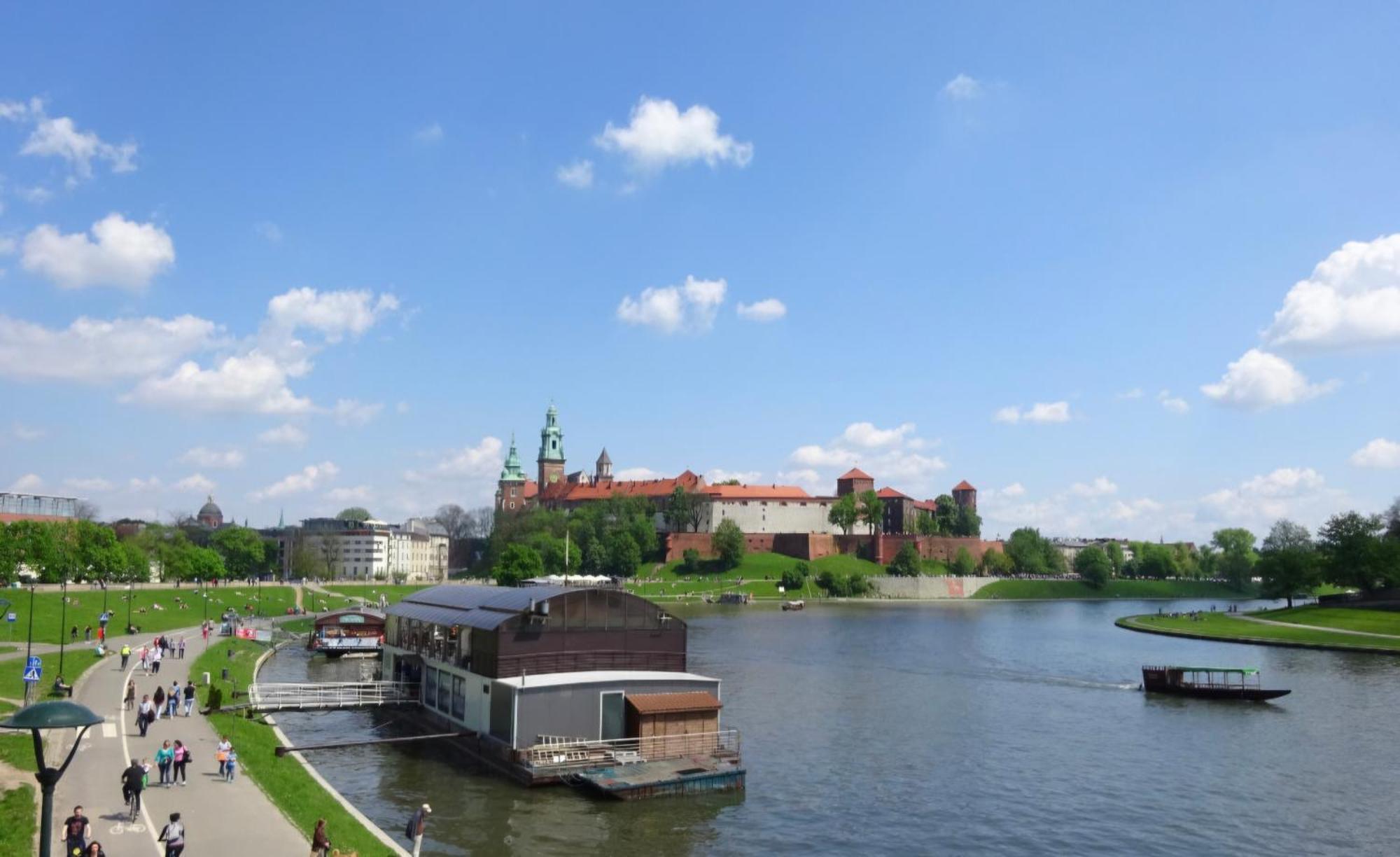 Vistula Avenue Apartment Free Parking, Swimming Pool, Sauna & Gym Kraków Exteriör bild
